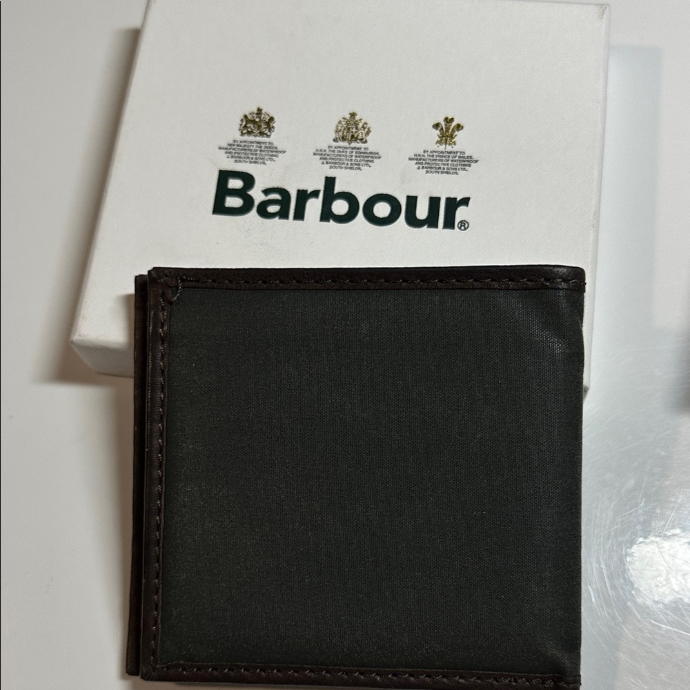 New RFID Barbour Bi-Fold Wallet - Picture 6 of 8